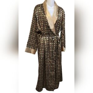 Victoria's Secret vintage Gold and Black Patterned Robe.Satiny soft